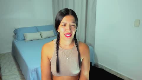 Snapshot of aristena_01 chatting on 04/25/26, 02:25 aristena_01 online show from 04/25/26, 02:25