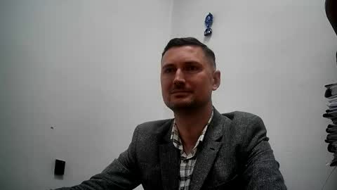 Aristocratu online show from 12/04/25, 04:38