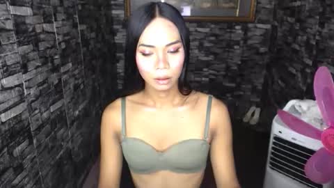 ariya031806 online show from 06/10/26, 10:14