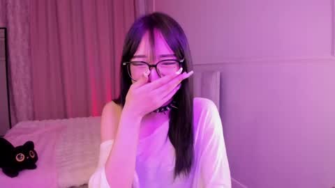 Snapshot of ariya_star chatting on 04/11/26, 02:43 Ariya online show from 04/11/26, 02:43