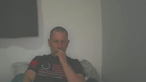 Snapshot of arizona222222 chatting on 04/25/26, 07:33 luv2benawty online show from 04/25/26, 07:33