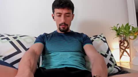 Snapshot of arleymoren chatting on 11/18/25, 06:01 Arley Moren online show from 11/18/25, 06:01