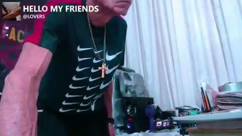 Snapshot of armaduradeacero chatting on 09/15/25, 08:03 armaduradeacero online show from 09/15/25, 08:03