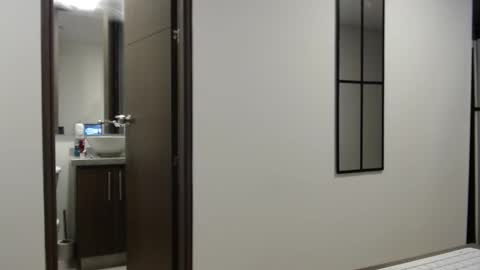 Snapshot of armand_05 chatting on 01/22/25, 11:34 Armand online show from 01/22/25, 11:34