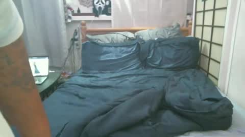 Snapshot of armstrong1718 chatting on 12/03/24, 12:38 armstrong1718 online show from 12/03/24, 12:38