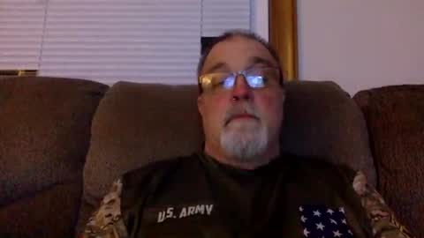 armyguy5311 online show from 04/11/26, 09:24