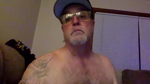 Snapshot of armyguy5311 chatting on 06/06/26, 09:25 armyguy5311 online show from 06/06/26, 09:25