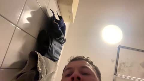 armyskater32 online show from 11/07/25, 10:10