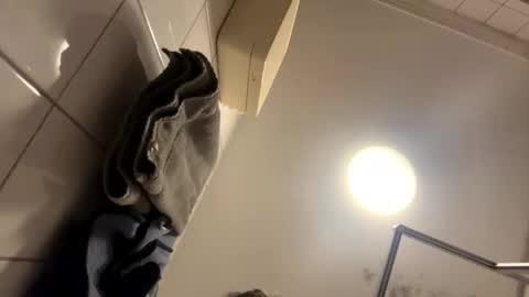 armyskater32 online show from 02/10/26, 08:57