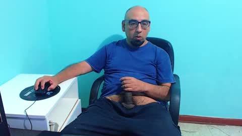 arnelux72 online show from 02/02/25, 05:32