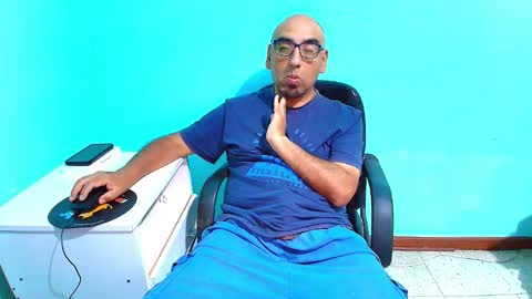 arnelux72 online show from 02/08/26, 05:22