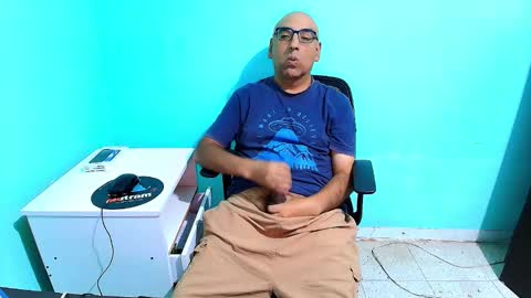 arnelux72 online show from 03/24/26, 05:34