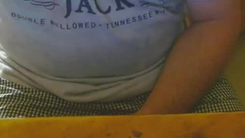 Snapshot of arnie12 chatting on 02/09/25, 11:25 Arnie online show from 02/09/25, 11:25