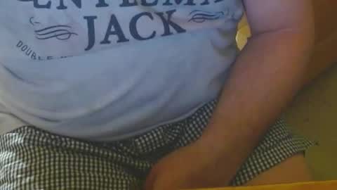 Snapshot of arnie12 chatting on 03/08/25, 09:08 Arnie online show from 03/08/25, 09:08