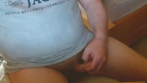 Snapshot of arnie12 chatting on 10/11/25, 10:30 Arnie online show from 10/11/25, 10:30