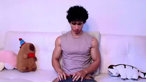 arnold black online show from 12/09/24, 08:01