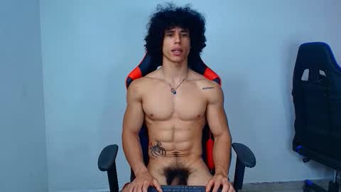 arnold black online show from 10/10/25, 12:04