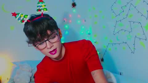 Arnold online show from 12/26/24, 07:05