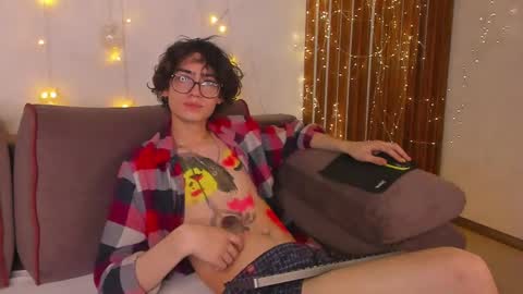 Arnold online show from 12/26/24, 04:10