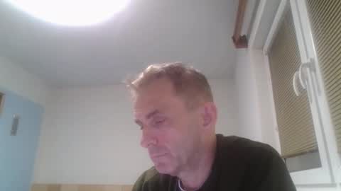 aromannn online show from 11/24/25, 03:45