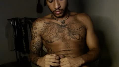 Snapshot of aron_7 chatting on 02/05/25, 07:07 aron_7 online show from 02/05/25, 07:07