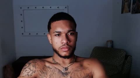 Snapshot of aron_7 chatting on 03/12/25, 03:02 aron_7 online show from 03/12/25, 03:02