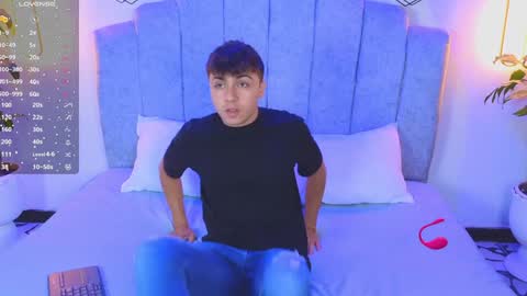 aron__cooper online show from 02/03/25, 10:00