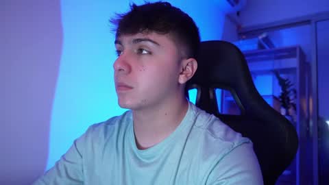 aron__cooper online show from 04/11/26, 04:22