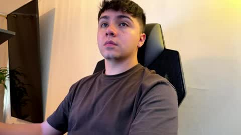 aron__cooper online show from 05/15/26, 01:18