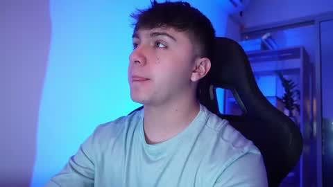 aron__cooper online show from 07/15/26, 01:27