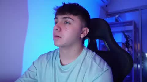 aron__cooper online show from 07/18/26, 04:38