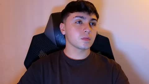 aron__cooper online show from 08/02/26, 05:50