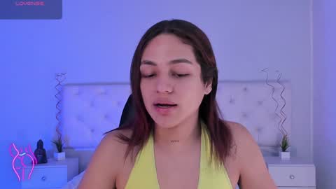 Aron cruz  online show from 12/09/24, 01:45
