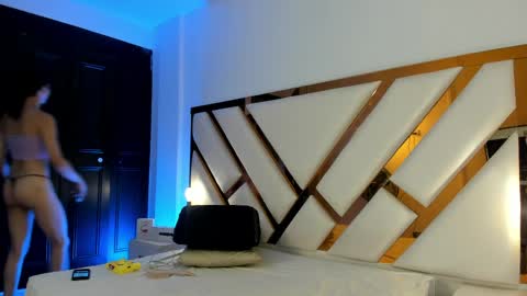 Aron cruz  online show from 04/11/26, 01:48