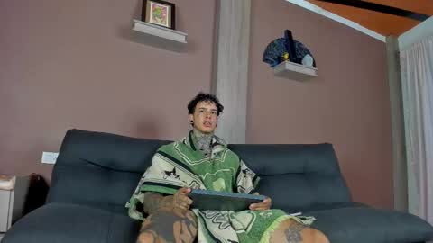 Aron ford online show from 02/05/26, 01:54