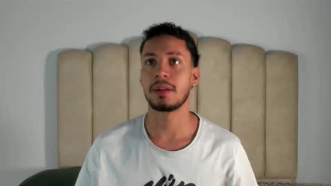aron cooper online show from 10/23/25, 03:06