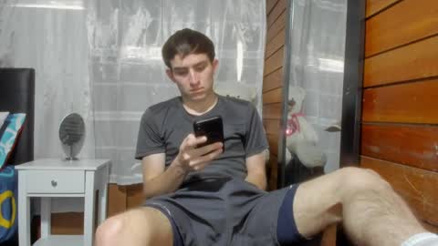 Aron G Franco online show from 02/20/25, 08:36