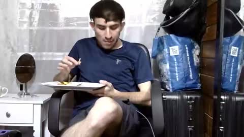 Aron G Franco online show from 09/26/25, 08:02