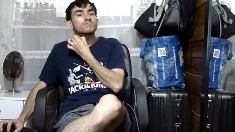 Aron G Franco online show from 10/15/25, 07:25