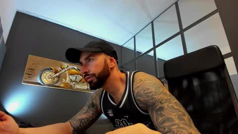 AronGrant online show from 12/19/24, 10:13