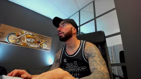 AronGrant online show from 01/06/25, 08:46