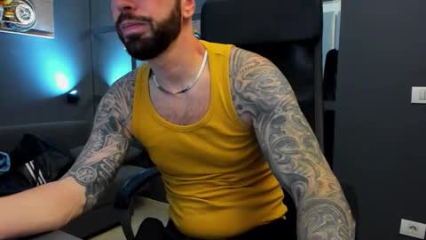 AronGrant online show from 11/28/25, 10:18