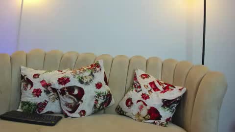   online show from 11/24/25, 10:53