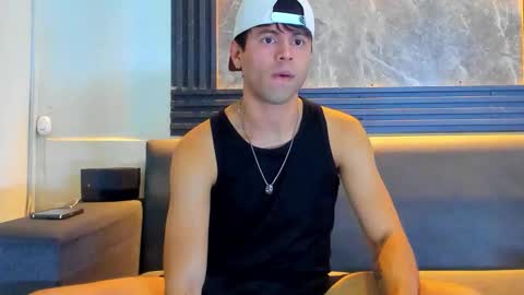 Aroon   online show from 01/10/26, 08:32