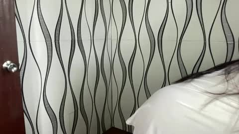 KATE MORE  online show from 03/10/25, 03:01