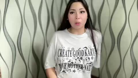 KATE MORE  online show from 10/04/25, 04:21