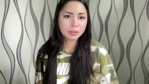 KATE MORE  online show from 10/06/25, 05:05