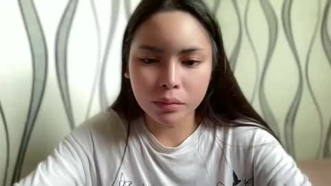 KATE MORE  online show from 01/15/26, 04:17