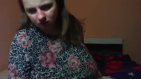 Snapshot of arriana98 chatting on 12/28/24, 03:04 Arriana online show from 12/28/24, 03:04