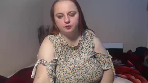 Snapshot of arriana98 chatting on 09/16/25, 02:01 Arriana online show from 09/16/25, 02:01